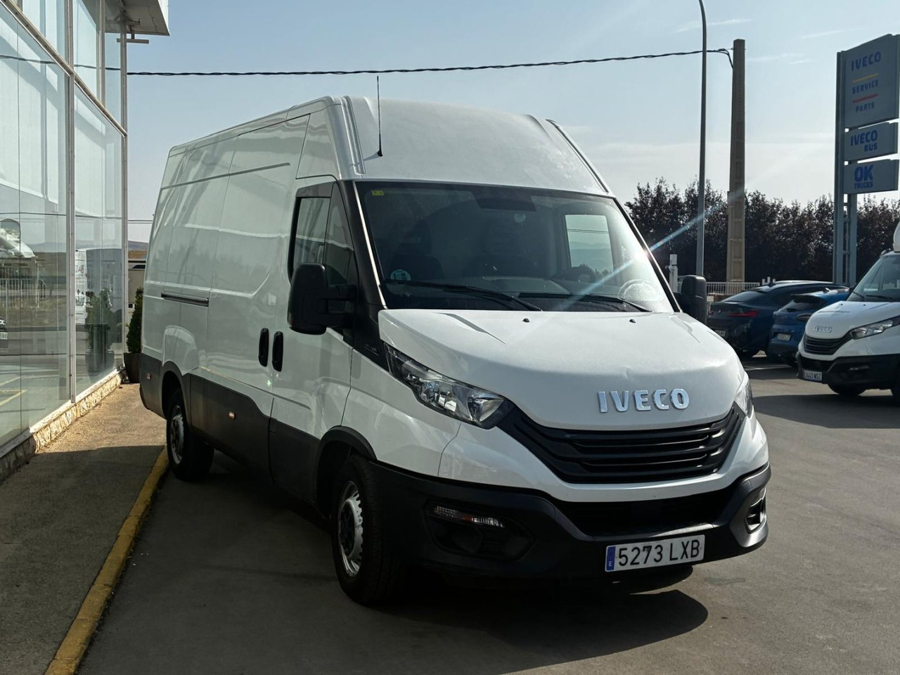 Furgón IVECO 35S16 V 12m3 - 패널 밴 : 사진 3 Furgón IVECO 35S16 V 12m3 - 패널 밴 : 사진 3