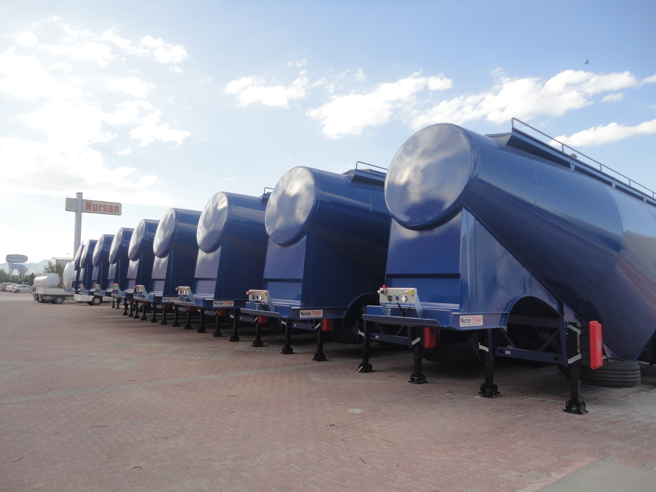 NURSAN WHEAT GRAIN DRY BULK SILO - 사일로 세미 트레일러 : 사진 5 NURSAN WHEAT GRAIN DRY BULK SILO - 사일로 세미 트레일러 : 사진 5