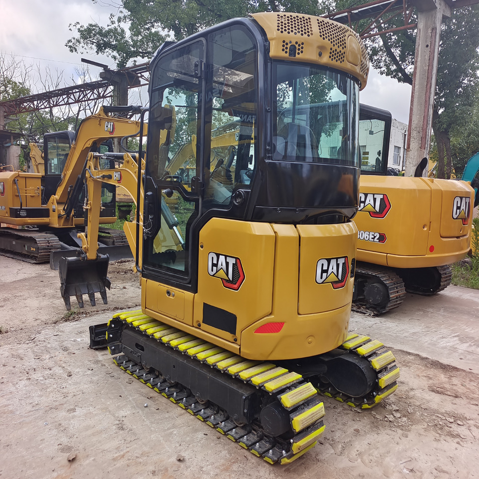 CAT 302CR WITH RUBBER TRACK - 미니 굴삭기 : 사진 4 CAT 302CR WITH RUBBER TRACK - 미니 굴삭기 : 사진 4