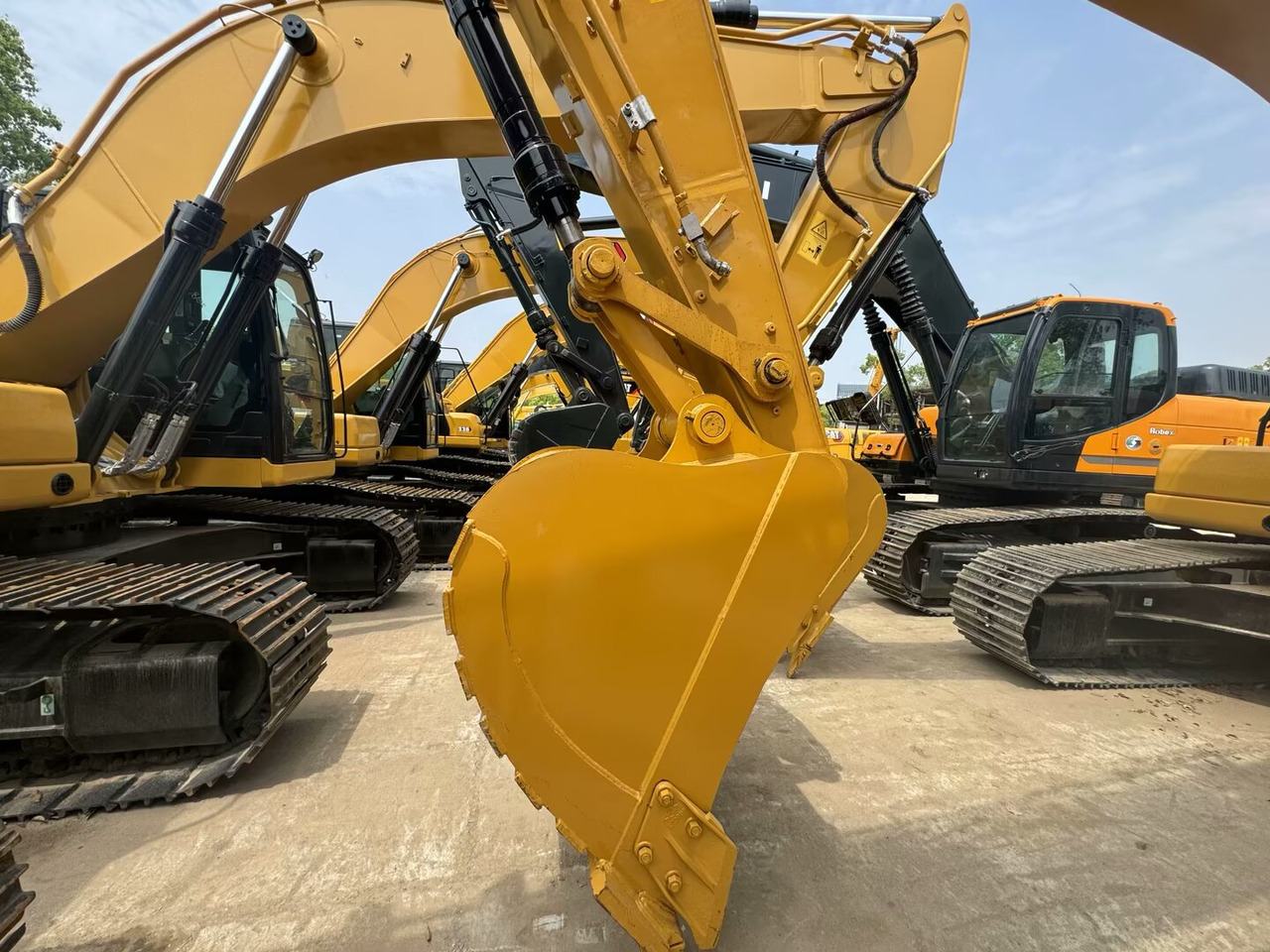 CAT 323GC 330GC 336GC - 크롤러 굴삭기 : 사진 3 CAT 323GC 330GC 336GC - 크롤러 굴삭기 : 사진 3