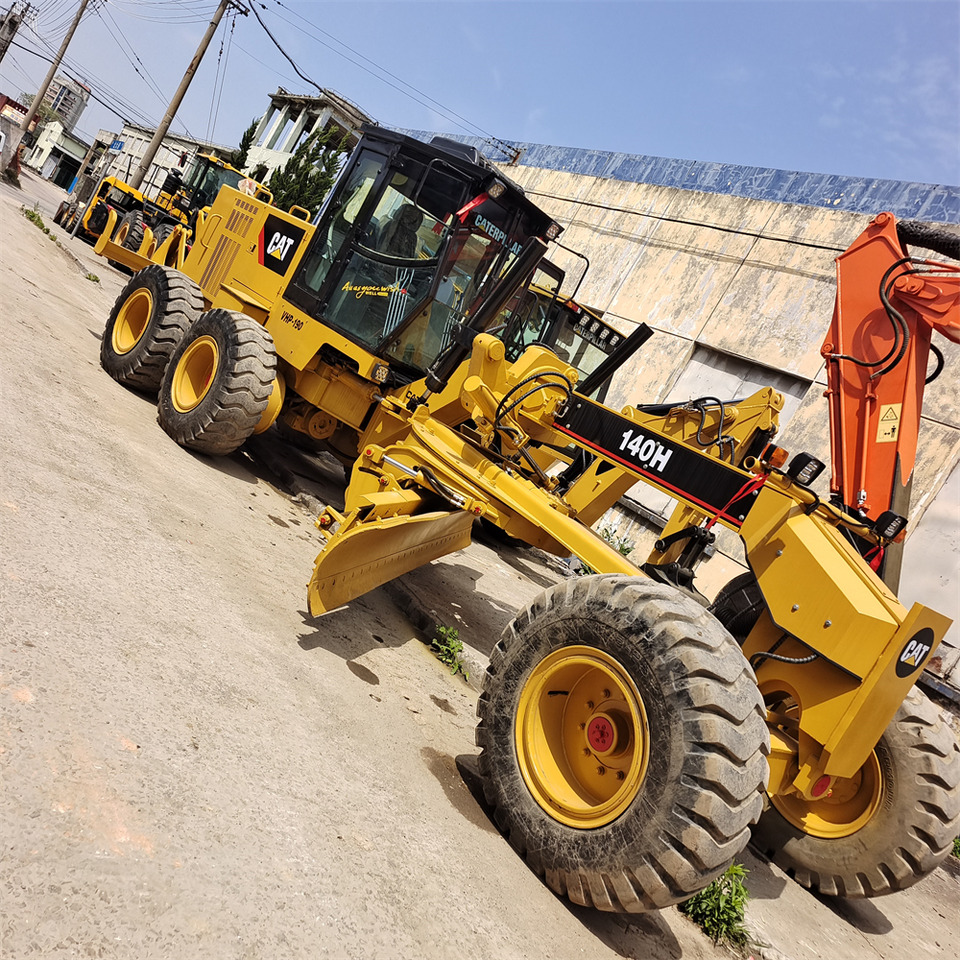 CATERPILLAR 140H CAT 140K 140G - 그레이더 : 사진 1 CATERPILLAR 140H CAT 140K 140G - 그레이더 : 사진 1