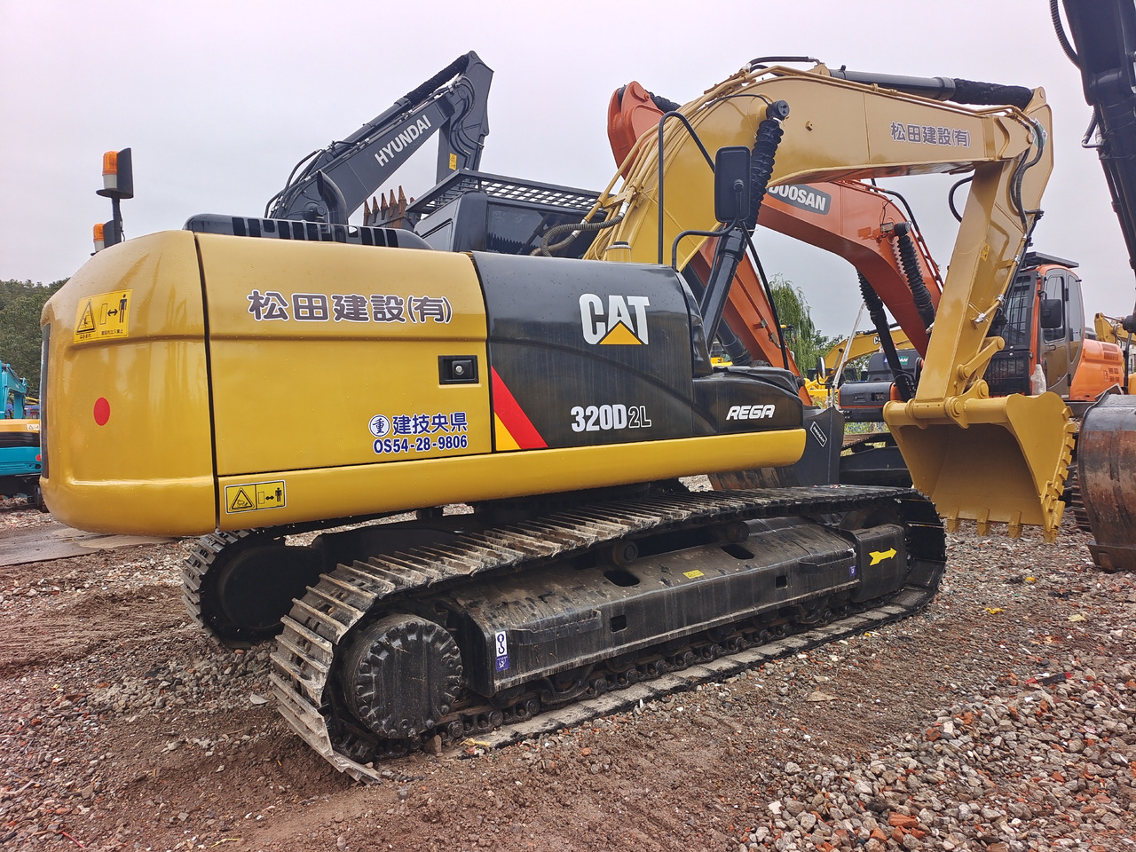 CATERPILLAR 320D2L CAT 320 D 2 L 320GC 330GC - 크롤러 굴삭기 : 사진 1 CATERPILLAR 320D2L CAT 320 D 2 L 320GC 330GC - 크롤러 굴삭기 : 사진 1