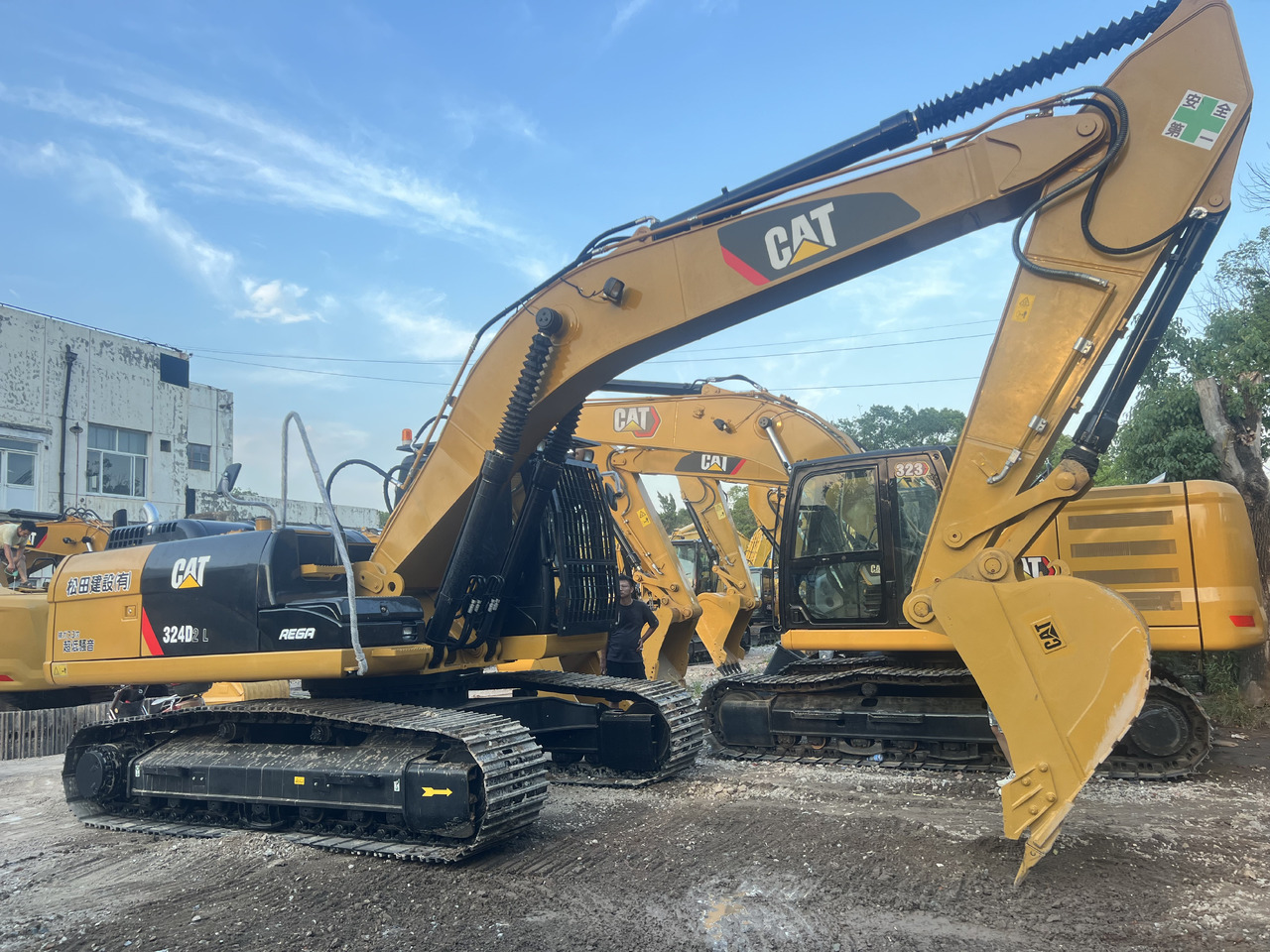 CATERPILLAR 324DL CAT 324D2L 330D2L 323GC - 크롤러 굴삭기 : 사진 3 CATERPILLAR 324DL CAT 324D2L 330D2L 323GC - 크롤러 굴삭기 : 사진 3