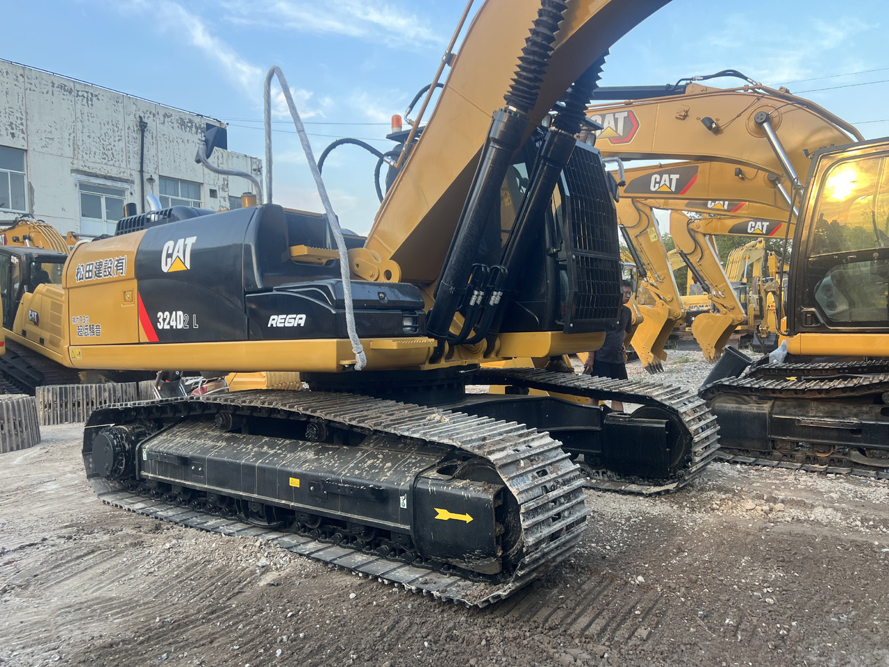 CATERPILLAR 324DL CAT 324D2L 330D2L 323GC - 크롤러 굴삭기 : 사진 4 CATERPILLAR 324DL CAT 324D2L 330D2L 323GC - 크롤러 굴삭기 : 사진 4