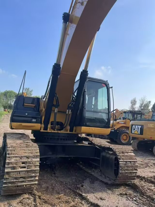 CATERPILLAR 336D2L CAT 336 D 2 L 336GC - 크롤러 굴삭기 : 사진 4 CATERPILLAR 336D2L CAT 336 D 2 L 336GC - 크롤러 굴삭기 : 사진 4