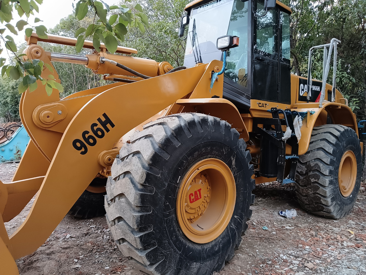 CATERPILLAR 966H CAT - 휠 로더 : 사진 1 CATERPILLAR 966H CAT - 휠 로더 : 사진 1