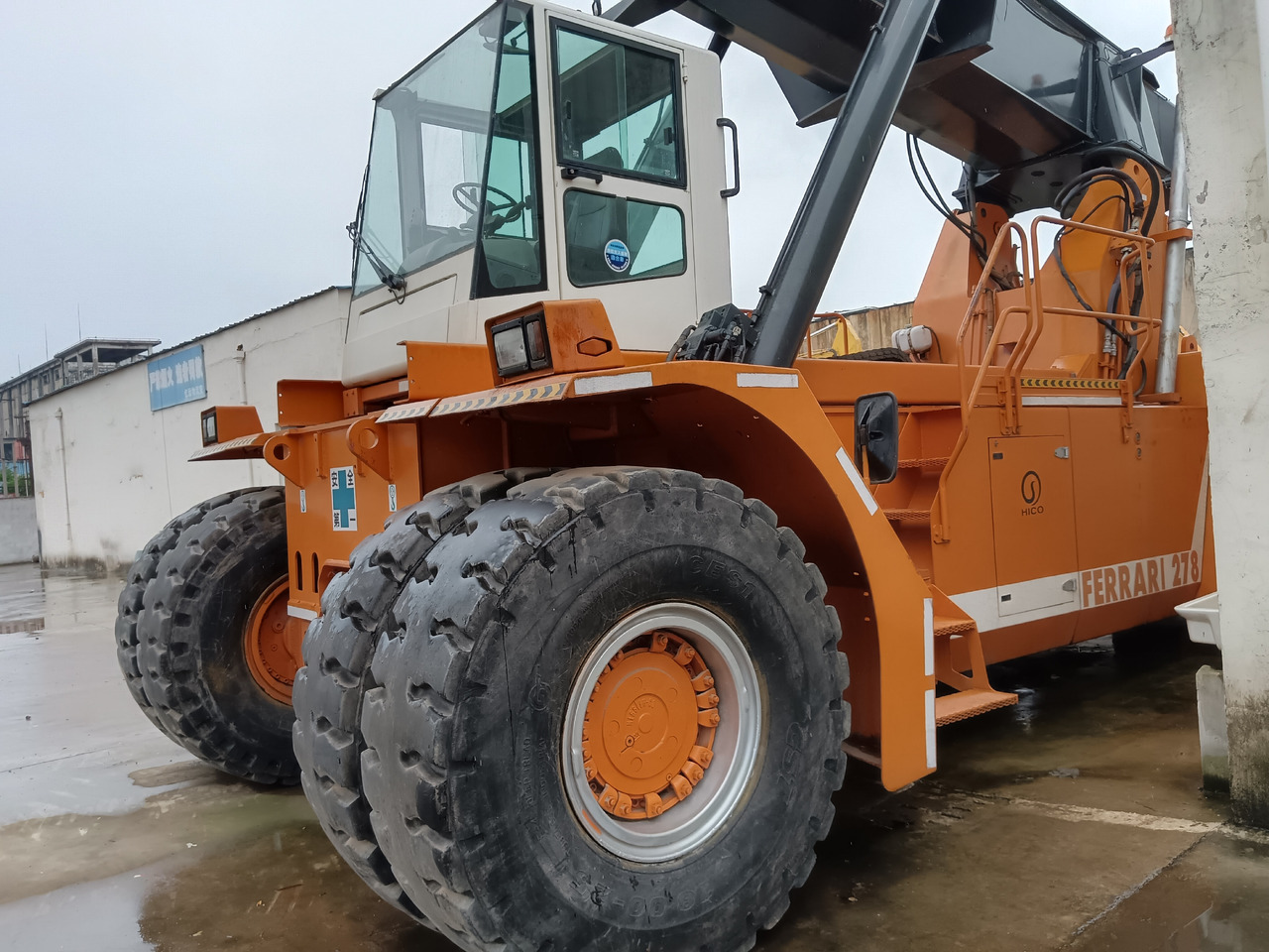 CVS FERRARRI 278 Ferrarri F278.6 - 리치 스태커 : 사진 4 CVS FERRARRI 278 Ferrarri F278.6 - 리치 스태커 : 사진 4