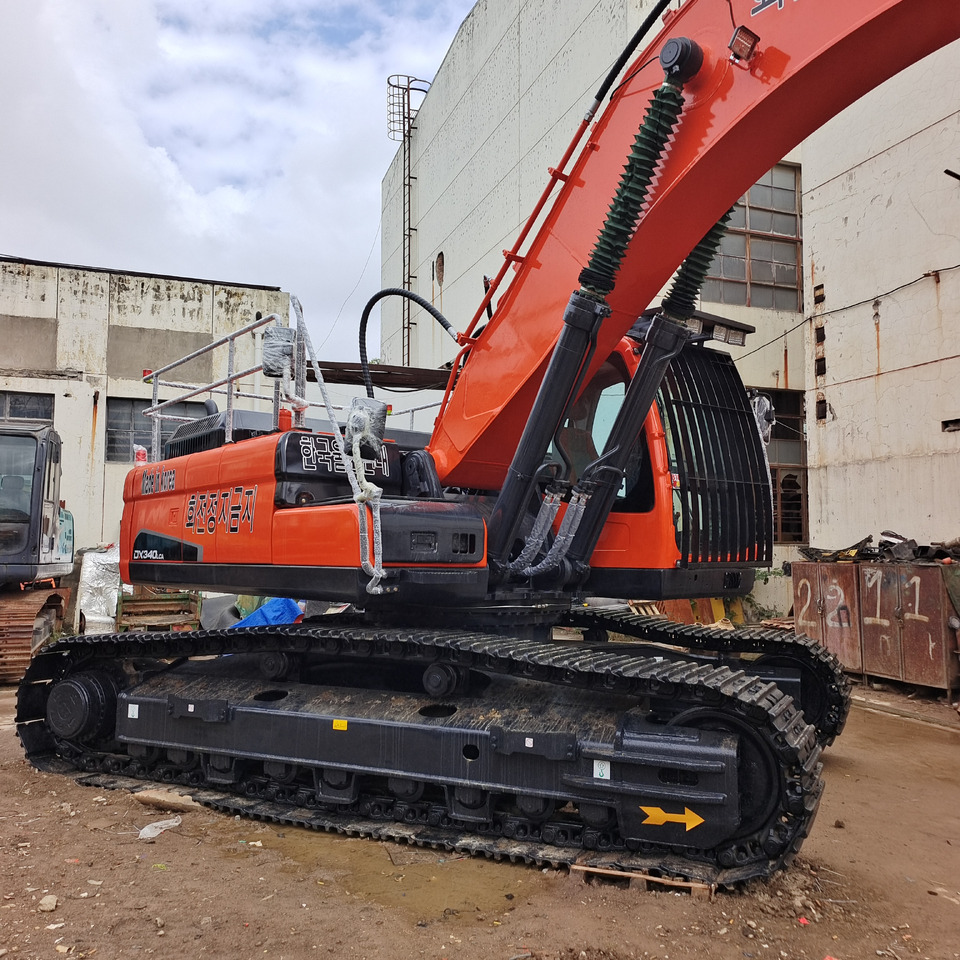 DOOSAN DX 340 LCA DX340LC-9C - 크롤러 굴삭기 : 사진 4 DOOSAN DX 340 LCA DX340LC-9C - 크롤러 굴삭기 : 사진 4