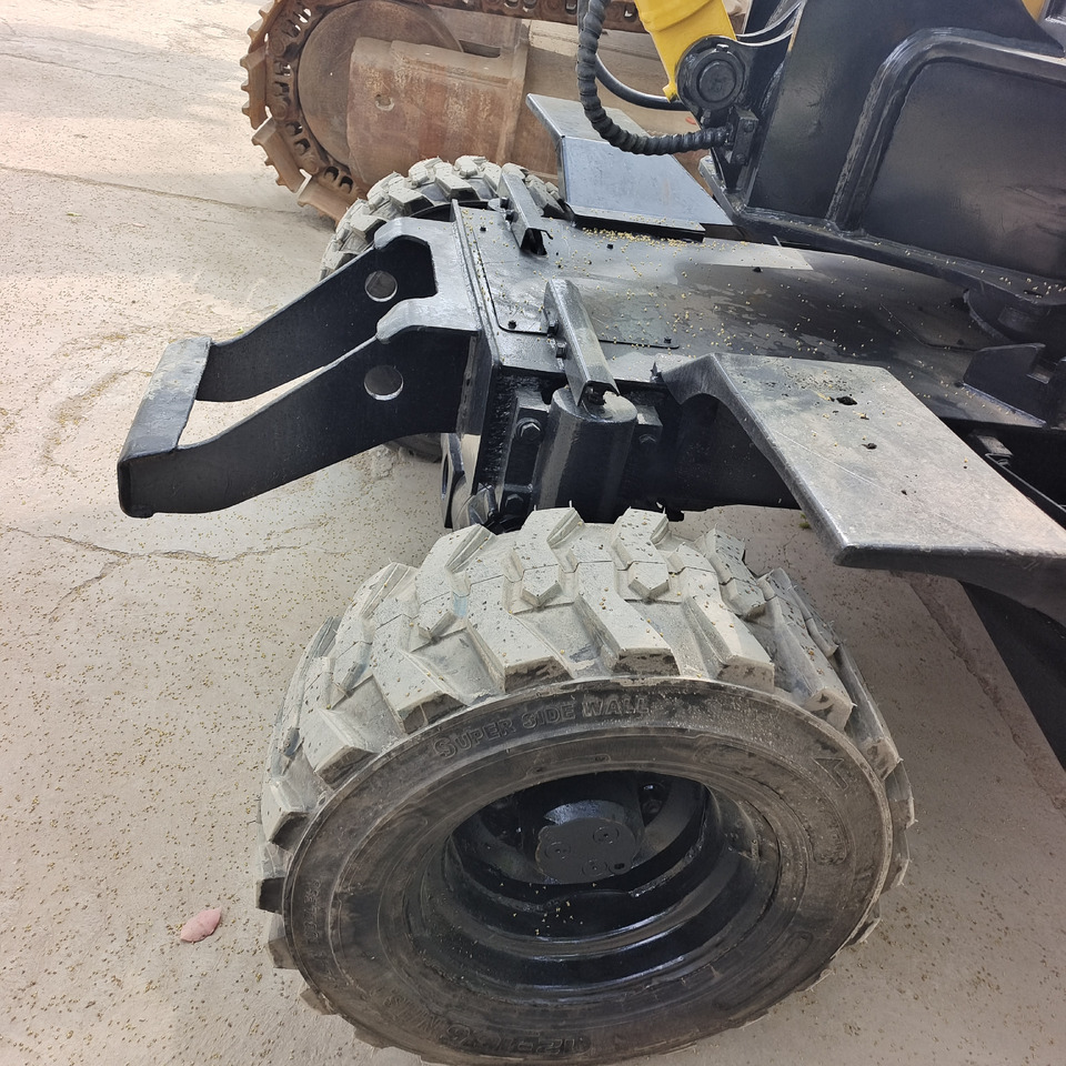 휠 굴삭기 HYUNDAI R 60W - 7 : 사진 8 휠 굴삭기 HYUNDAI R 60W - 7 : 사진 8