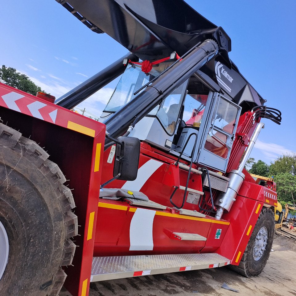 KALMAR DRF450 - 리치 스태커 : 사진 3 KALMAR DRF450 - 리치 스태커 : 사진 3
