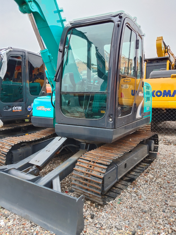 KOBELCO SK75 SK 75 - 미니 굴삭기 : 사진 3 KOBELCO SK75 SK 75 - 미니 굴삭기 : 사진 3