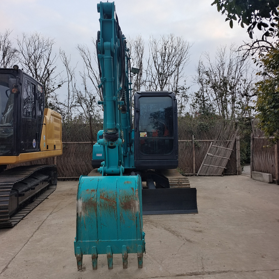 KOBELCO SK75 - 미니 굴삭기 : 사진 2 KOBELCO SK75 - 미니 굴삭기 : 사진 2