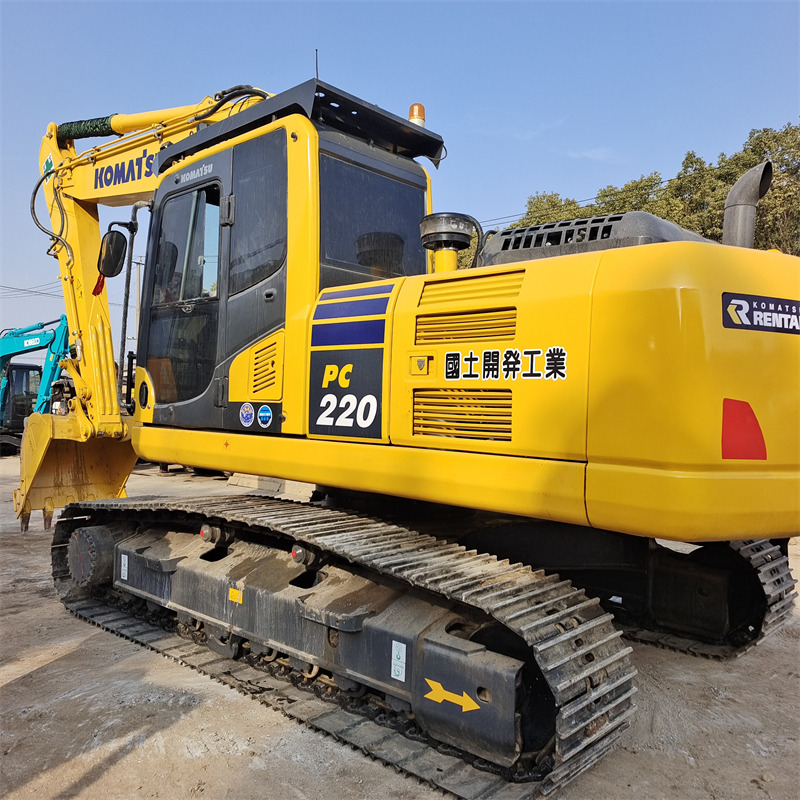 KOMATSU PC 220-8 N1 - 크롤러 굴삭기 : 사진 1 KOMATSU PC 220-8 N1 - 크롤러 굴삭기 : 사진 1