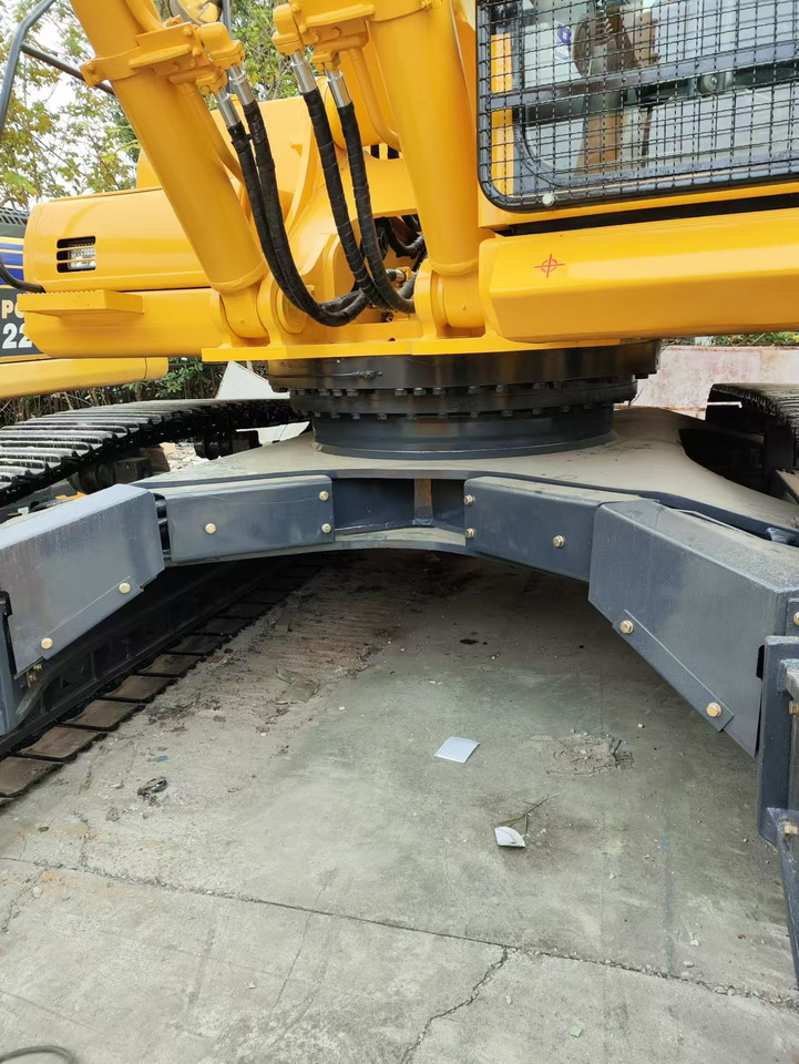 KOMATSU PC 450-8 - 크롤러 굴삭기 : 사진 3 KOMATSU PC 450-8 - 크롤러 굴삭기 : 사진 3