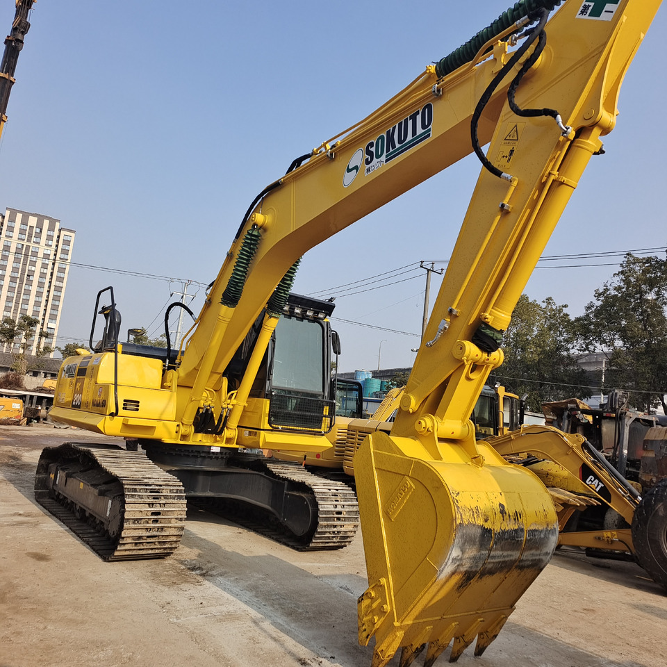 KOMATSU PC200-8N1 Komatsu PC 200-8 N1 - 크롤러 굴삭기 : 사진 4 KOMATSU PC200-8N1 Komatsu PC 200-8 N1 - 크롤러 굴삭기 : 사진 4