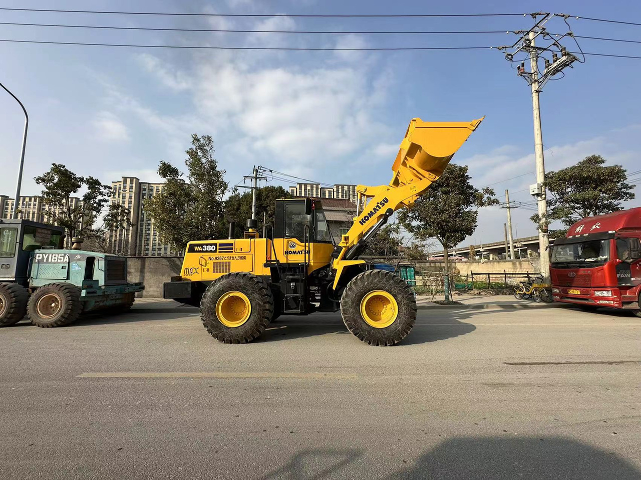 KOMATSU WA 380 - 휠 로더 : 사진 5 KOMATSU WA 380 - 휠 로더 : 사진 5