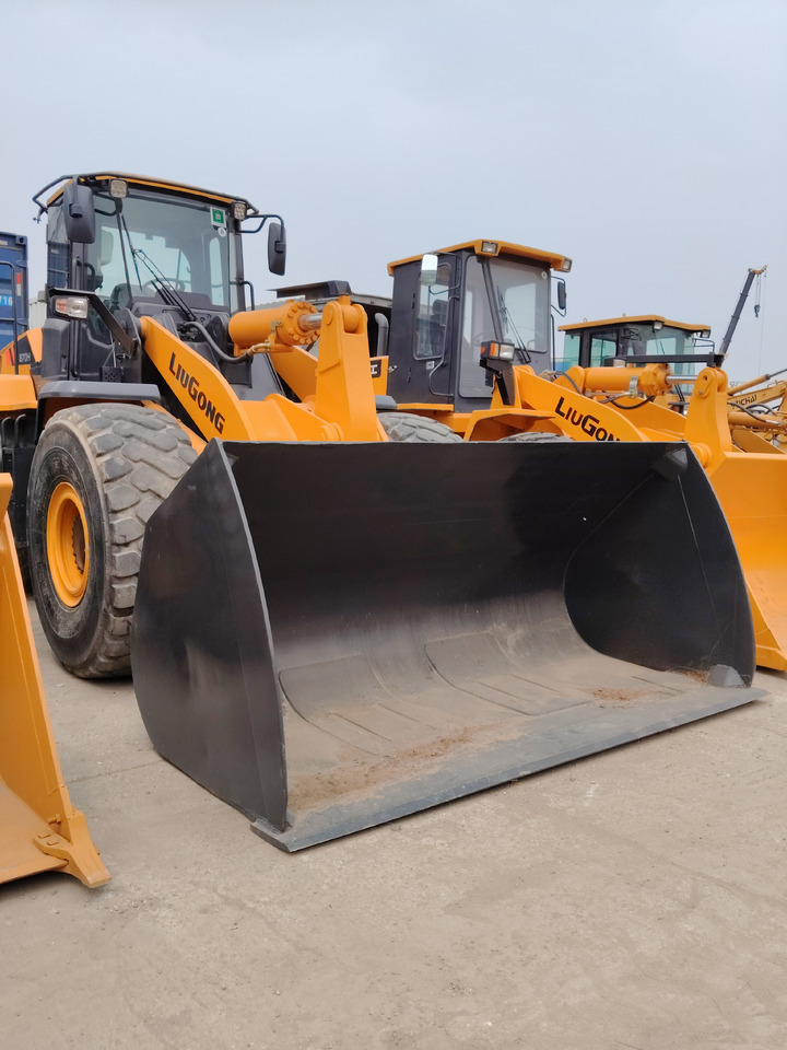 LIUGONG 870H - 휠 로더 : 사진 3 LIUGONG 870H - 휠 로더 : 사진 3