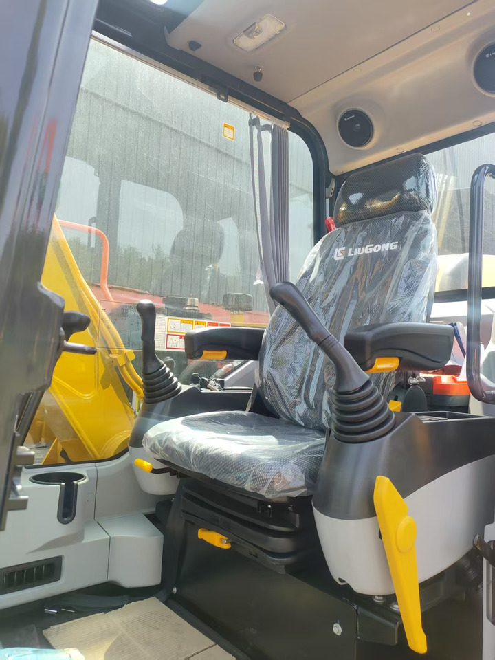 LIUGONG 9075FG4 BRAND NEW 7.5 TON DIGGER - 미니 굴삭기 : 사진 5 LIUGONG 9075FG4 BRAND NEW 7.5 TON DIGGER - 미니 굴삭기 : 사진 5