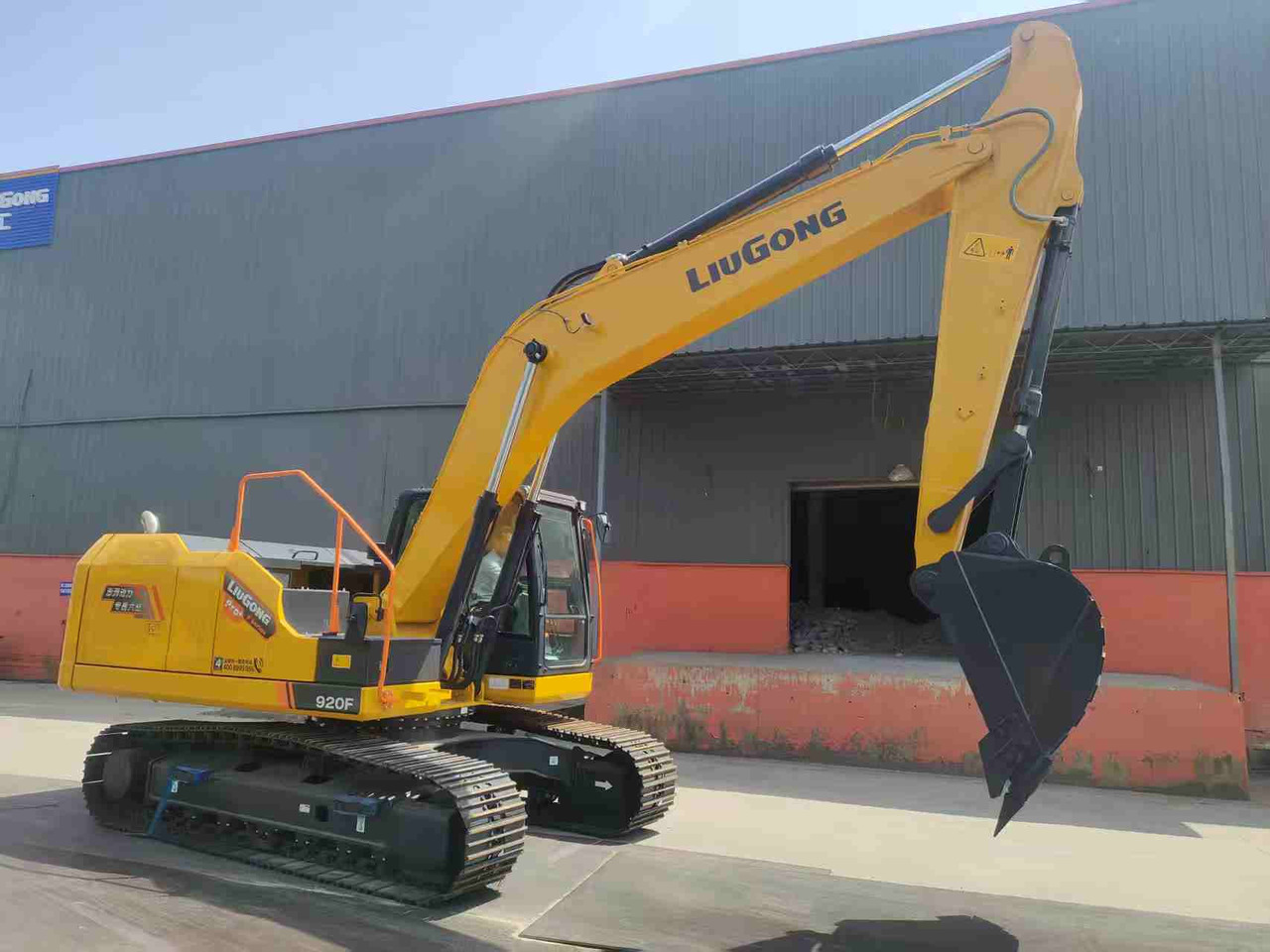LIUGONG 920FG4 100% Brand New 21.5 TON 20 TON - 크롤러 굴삭기 : 사진 3 LIUGONG 920FG4 100% Brand New 21.5 TON 20 TON - 크롤러 굴삭기 : 사진 3