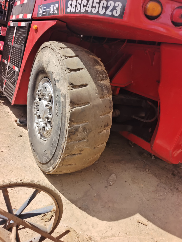 SANY SRSC 45C23 45 TON SRSC45C30 - 리치 스태커 : 사진 5 SANY SRSC 45C23 45 TON SRSC45C30 - 리치 스태커 : 사진 5