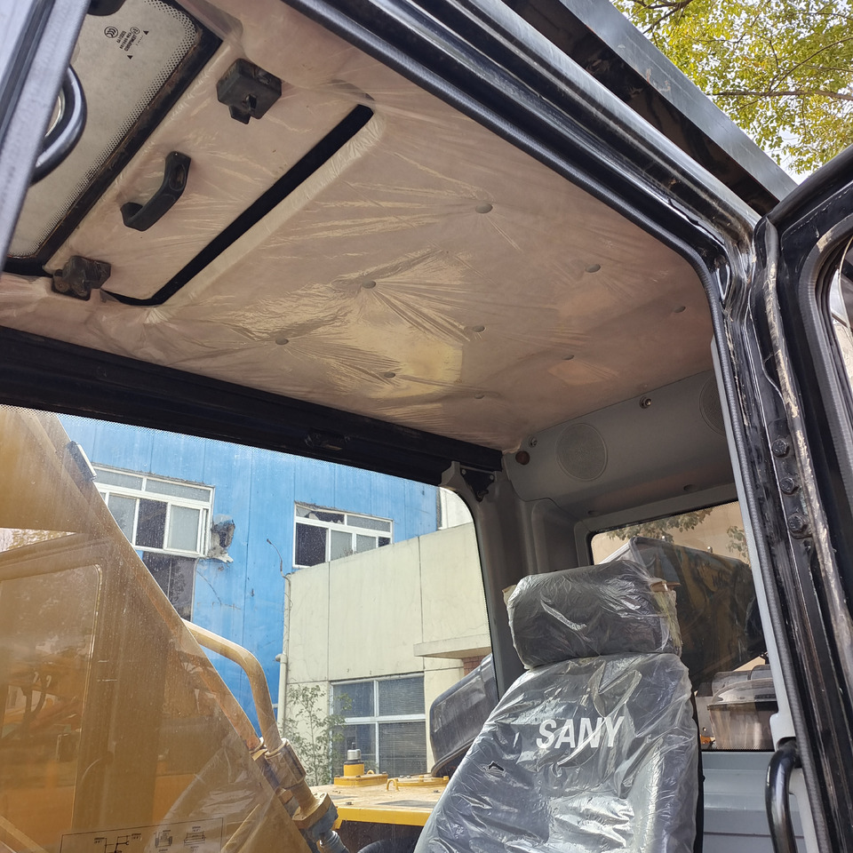 SANY SY 305H - 크롤러 굴삭기 : 사진 4 SANY SY 305H - 크롤러 굴삭기 : 사진 4