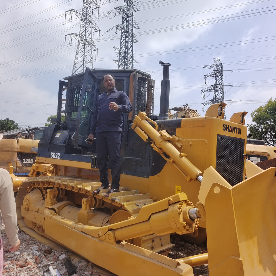 SHANTUI SD22 WITH CLEARING RAKE - 불도저 : 사진 4 SHANTUI SD22 WITH CLEARING RAKE - 불도저 : 사진 4