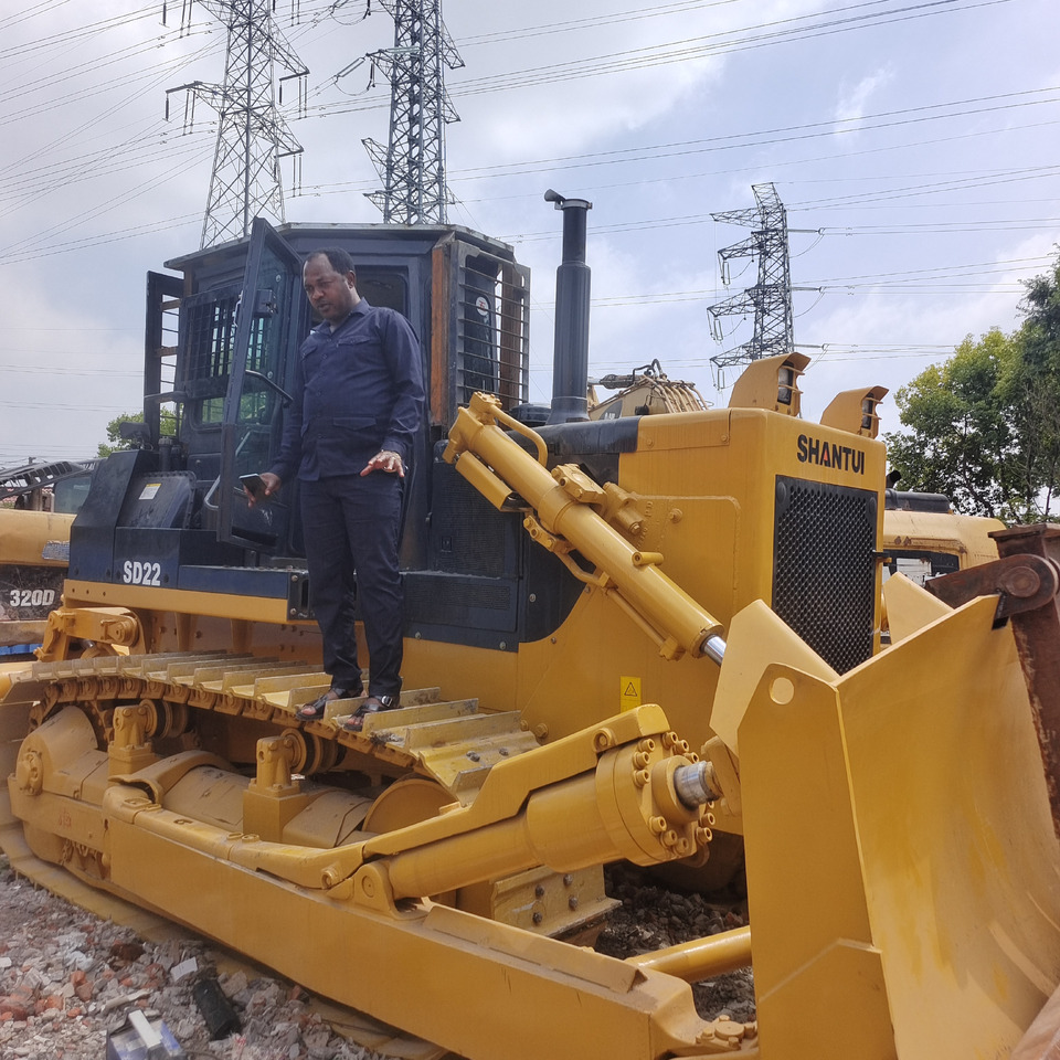 SHANTUI SD22 WITH CLEARING RAKE - 불도저 : 사진 1 SHANTUI SD22 WITH CLEARING RAKE - 불도저 : 사진 1