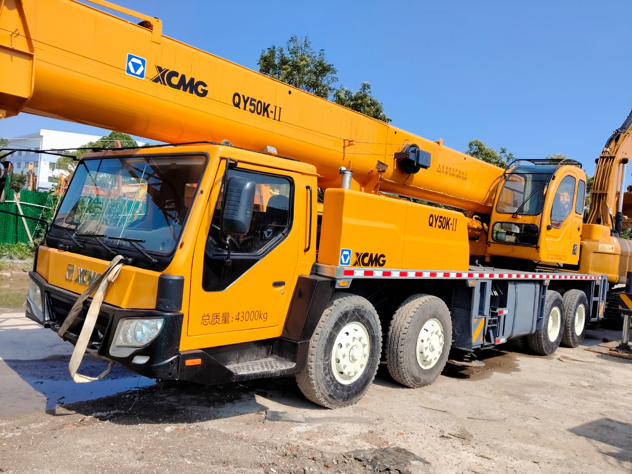 XCMG QY50KⅡ - 모바일 크레인 : 사진 2 XCMG QY50KⅡ - 모바일 크레인 : 사진 2