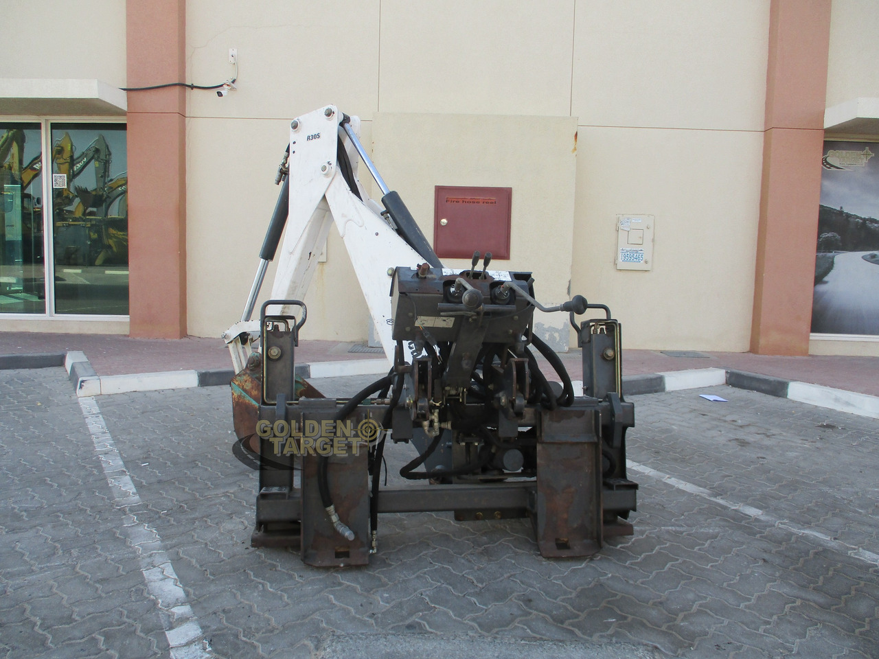 BOBCAT Skid Steer R30S Backhoe Attachment - 로더 버킷 스키드 스티어 로더 용 : 사진 2 BOBCAT Skid Steer R30S Backhoe Attachment - 로더 버킷 스키드 스티어 로더 용 : 사진 2