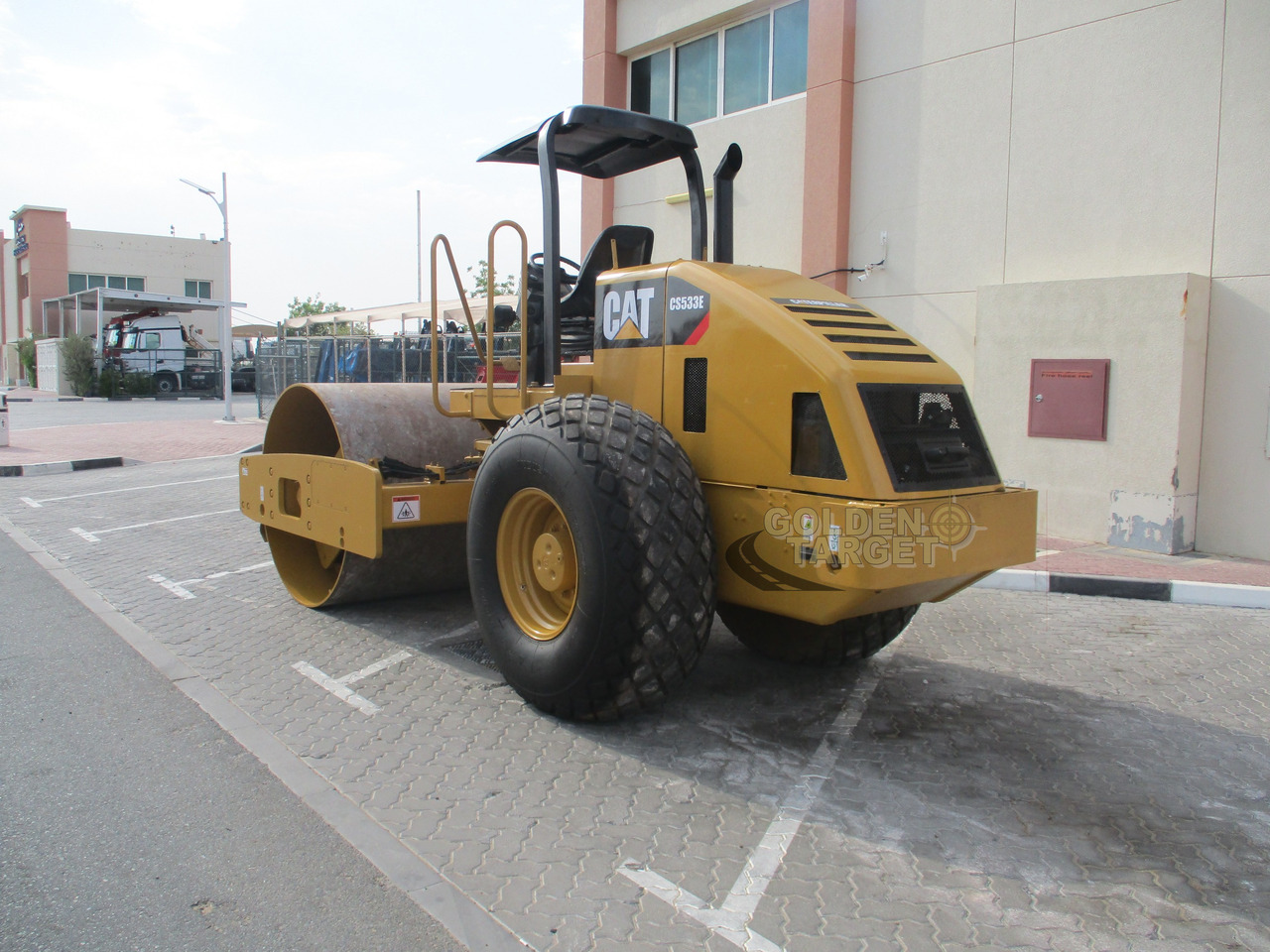 CATERPILLAR CS533E VIBRATORY ROLLER - 로드 롤러 : 사진 4 CATERPILLAR CS533E VIBRATORY ROLLER - 로드 롤러 : 사진 4