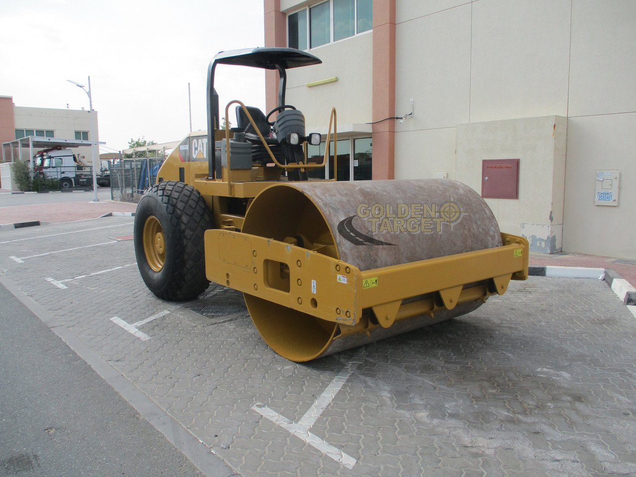 CATERPILLAR CS533E VIBRATORY ROLLER - 로드 롤러 : 사진 1 CATERPILLAR CS533E VIBRATORY ROLLER - 로드 롤러 : 사진 1