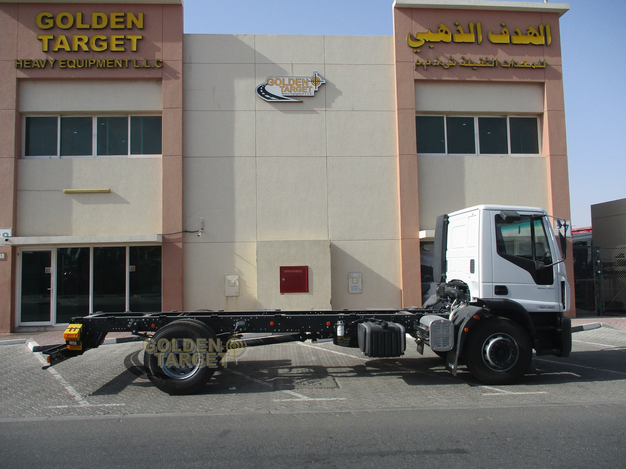 IVECO EUROCARGO 180E28 4x2 Chassis - 캡 새시 트럭 : 사진 5 IVECO EUROCARGO 180E28 4x2 Chassis - 캡 새시 트럭 : 사진 5