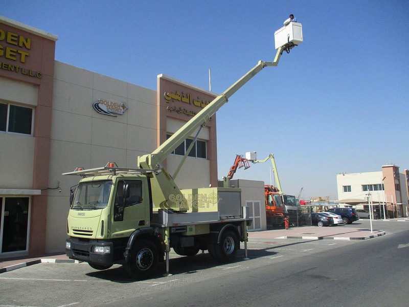 고가작업 플랫폼 Iveco Euro Cargo 180E28 : 사진 8 고가작업 플랫폼 Iveco Euro Cargo 180E28 : 사진 8