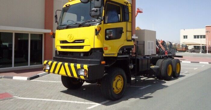 Nissan UD CZ4YL 6x6 Chassis Truck - 캡 새시 트럭 : 사진 1 Nissan UD CZ4YL 6x6 Chassis Truck - 캡 새시 트럭 : 사진 1