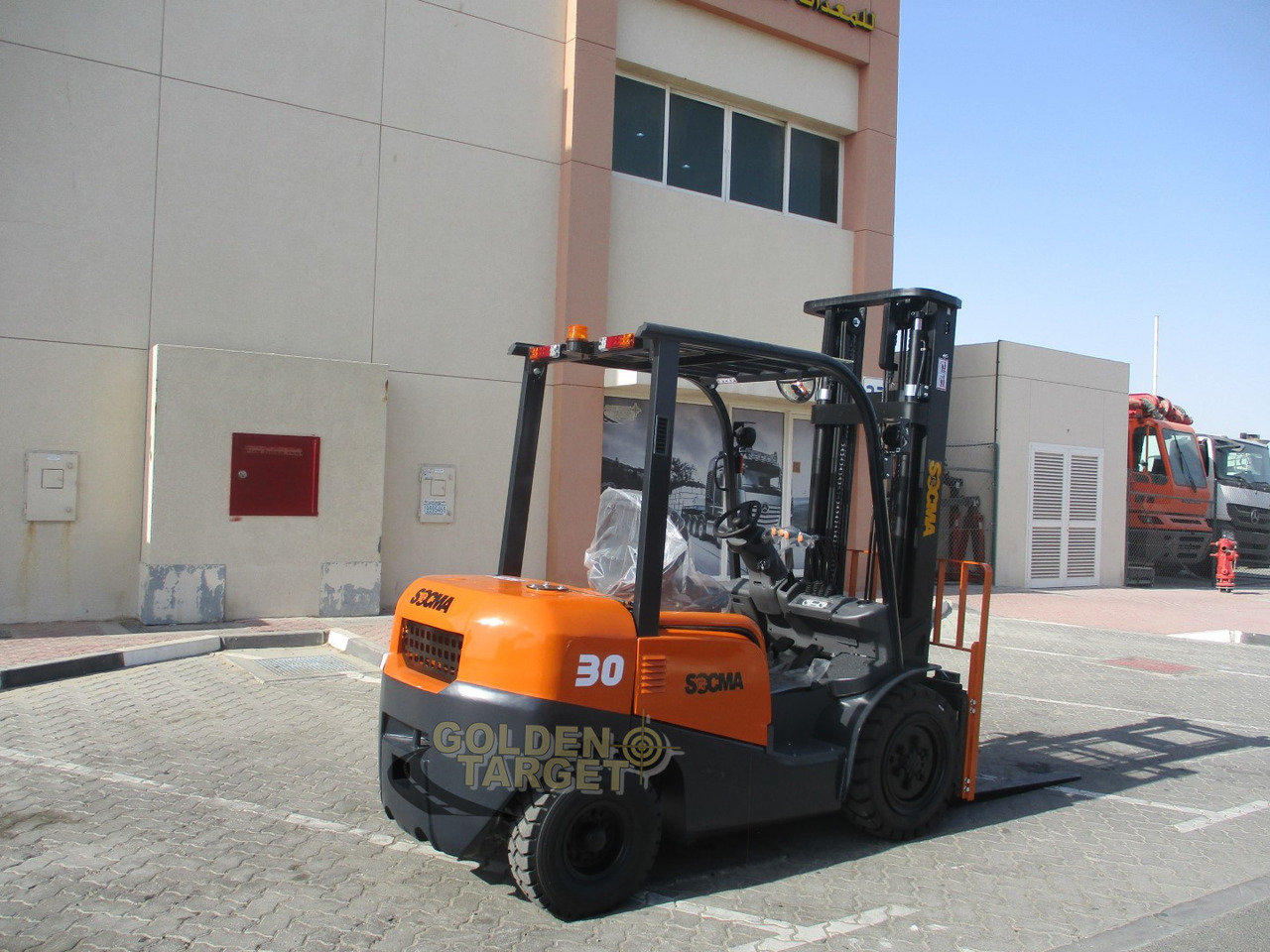 SOCMA HNF-30 Forklift - 디젤 지게차 : 사진 3 SOCMA HNF-30 Forklift - 디젤 지게차 : 사진 3