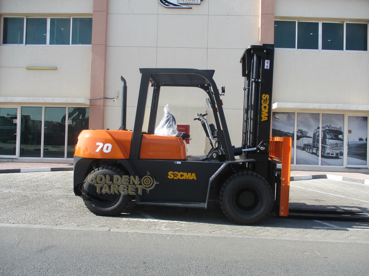 SOCMA HNF-70 Forklift - 디젤 지게차 : 사진 5 SOCMA HNF-70 Forklift - 디젤 지게차 : 사진 5