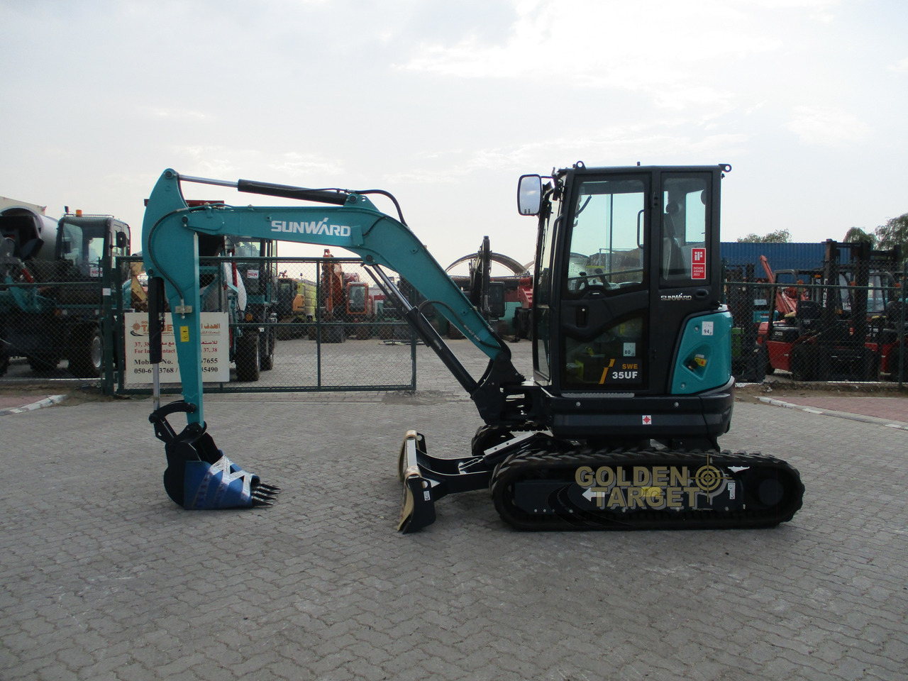 SUNWARD SWE35UF Mini Hydraulic Excavator - 미니 굴삭기 : 사진 5 SUNWARD SWE35UF Mini Hydraulic Excavator - 미니 굴삭기 : 사진 5