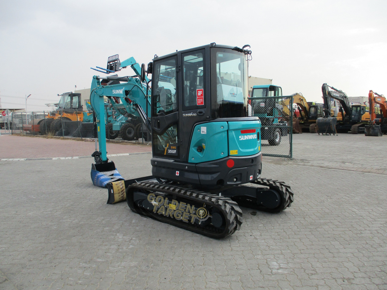SUNWARD SWE35UF Mini Hydraulic Excavator - 미니 굴삭기 : 사진 4 SUNWARD SWE35UF Mini Hydraulic Excavator - 미니 굴삭기 : 사진 4
