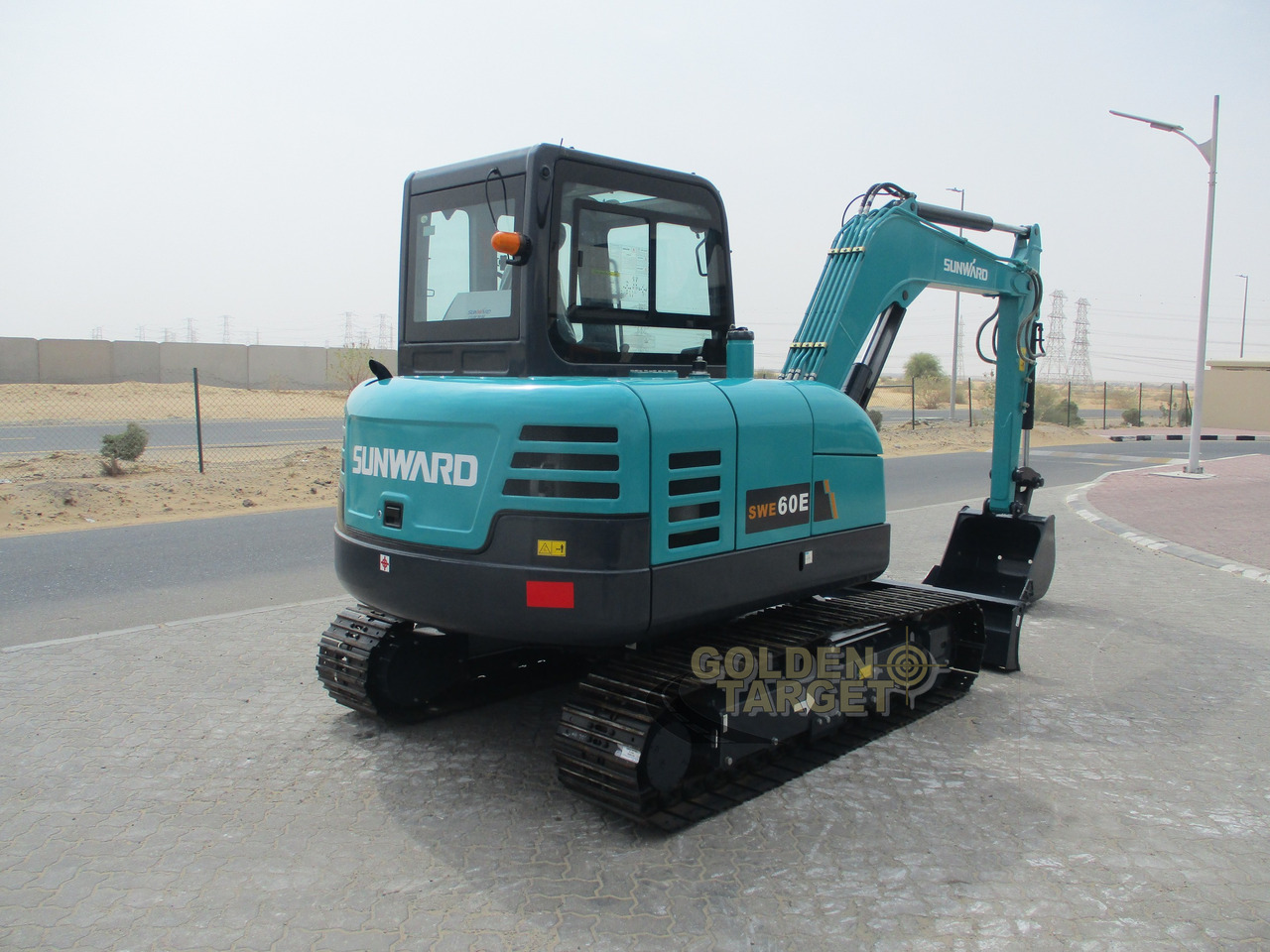 SUNWARD SWE60E Mini Hydraulic Excavator - 미니 굴삭기 : 사진 3 SUNWARD SWE60E Mini Hydraulic Excavator - 미니 굴삭기 : 사진 3