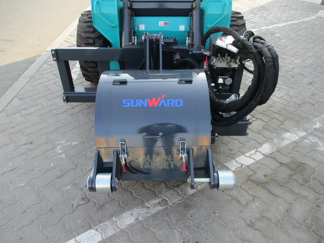 SUNWARD SWL 4028 Skid Steer Milling Machine - 스키드 스티어 로더 : 사진 4 SUNWARD SWL 4028 Skid Steer Milling Machine - 스키드 스티어 로더 : 사진 4