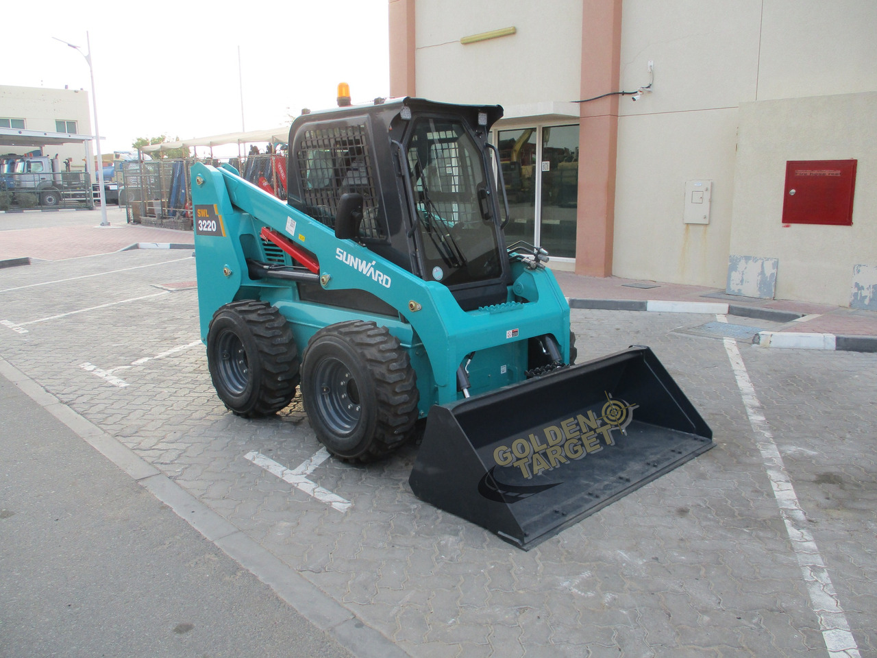 SUNWARD SWL3220 Skid Steer - 스키드 스티어 로더 : 사진 1 SUNWARD SWL3220 Skid Steer - 스키드 스티어 로더 : 사진 1