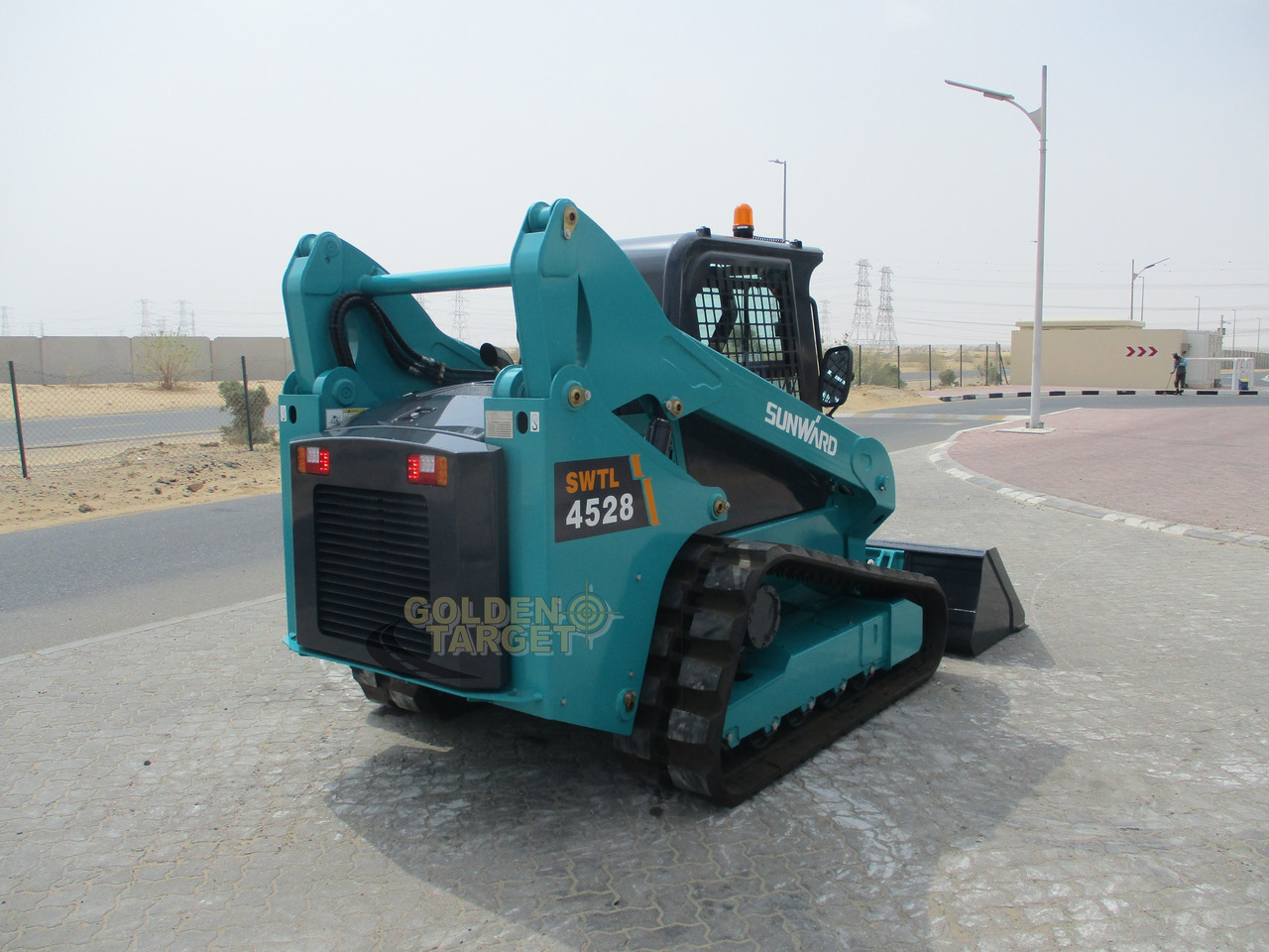 SUNWARD SWTL4528 Skid Steer - 스키드 스티어 로더 : 사진 3 SUNWARD SWTL4528 Skid Steer - 스키드 스티어 로더 : 사진 3
