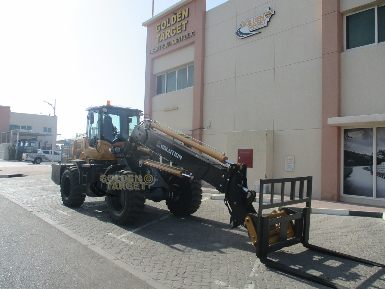 Solution SL3000TL Telescopic Wheel Loader - 휠 로더 : 사진 1 Solution SL3000TL Telescopic Wheel Loader - 휠 로더 : 사진 1