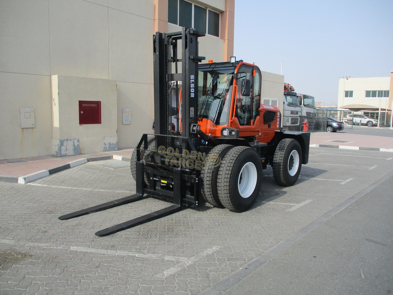 Solution SL60R Rough Terrain Forklift - 디젤 지게차 : 사진 2 Solution SL60R Rough Terrain Forklift - 디젤 지게차 : 사진 2