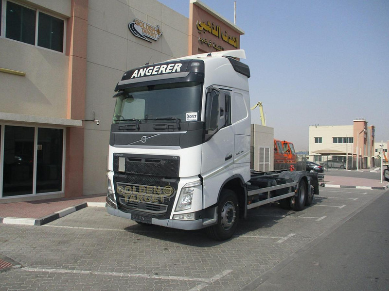 Volvo FH 460 - 새시 세미 트레일러 : 사진 2 Volvo FH 460 - 새시 세미 트레일러 : 사진 2