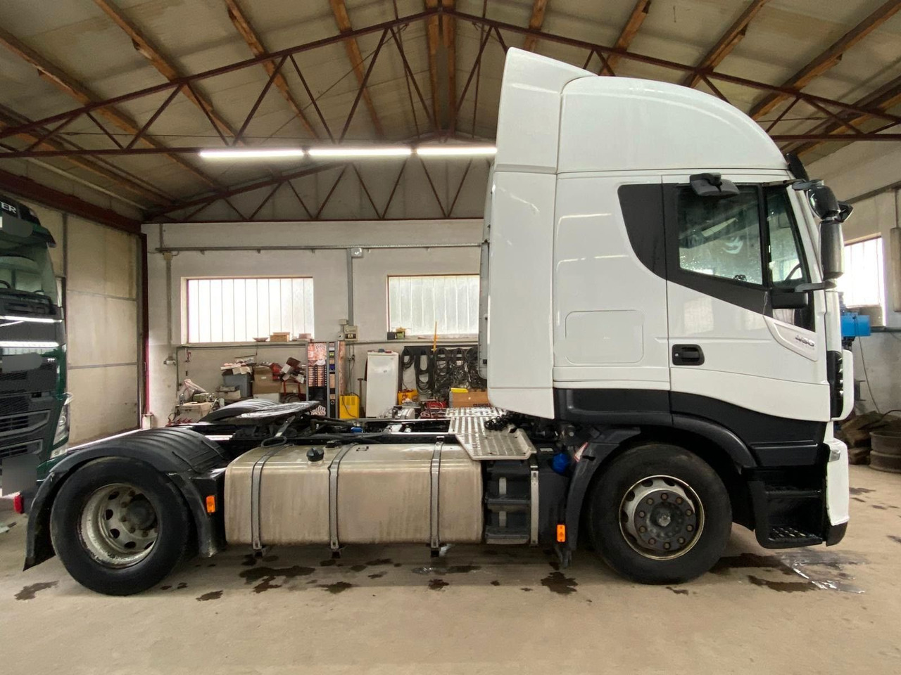 Iveco Stralis 460 Hi-Way 4x2Tractor -Tipper hydraulic - 트랙터 유닛 : 사진 4 Iveco Stralis 460 Hi-Way 4x2Tractor -Tipper hydraulic - 트랙터 유닛 : 사진 4