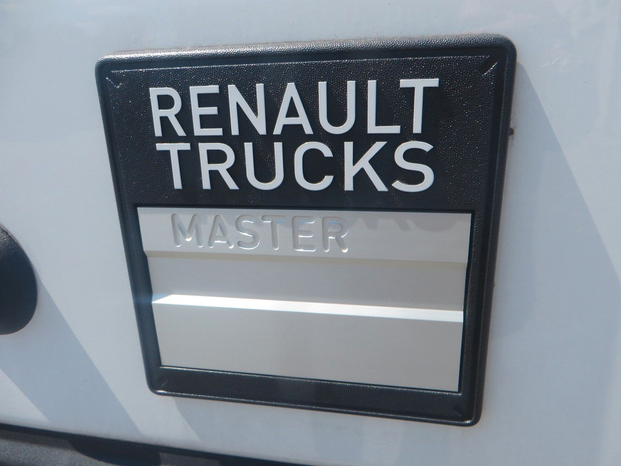 Renault Master L4H3 box body -rear drive! - 패널 밴 : 사진 5 Renault Master L4H3 box body -rear drive! - 패널 밴 : 사진 5