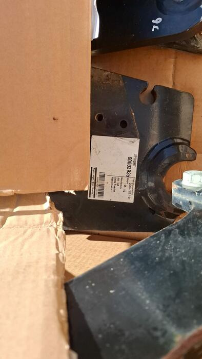Alö Anbaukonsolen DM14324874 New Holland Traktor T6. & T7 - 부착물 장궤형 트랙터 용 : 사진 4 Alö Anbaukonsolen DM14324874 New Holland Traktor T6. & T7 - 부착물 장궤형 트랙터 용 : 사진 4