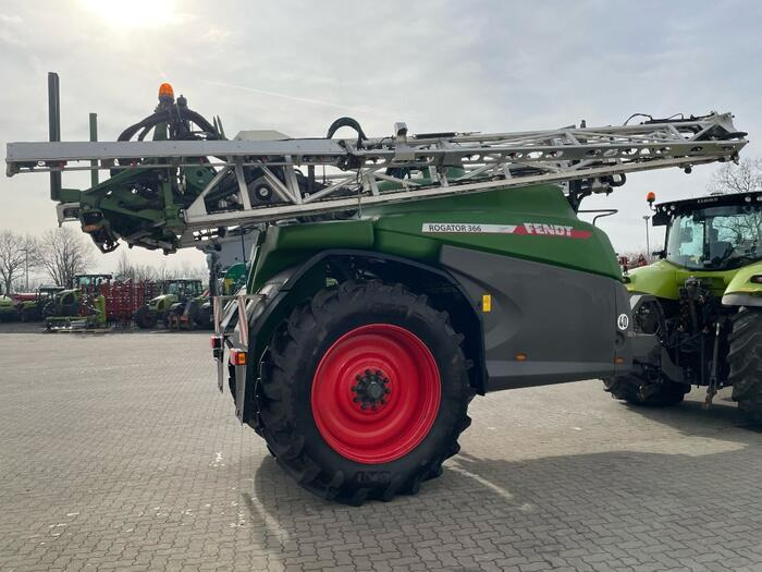 Fendt Rogator 366 - 견인 스프레이 : 사진 2 Fendt Rogator 366 - 견인 스프레이 : 사진 2