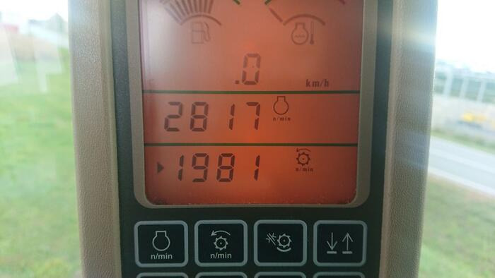 John Deere C 670 - 목초수확기 : 사진 4 John Deere C 670 - 목초수확기 : 사진 4